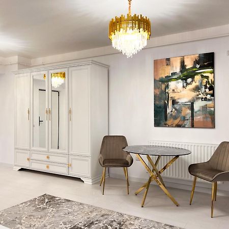 Happy Studio By Rh Living Bucharest Luaran gambar